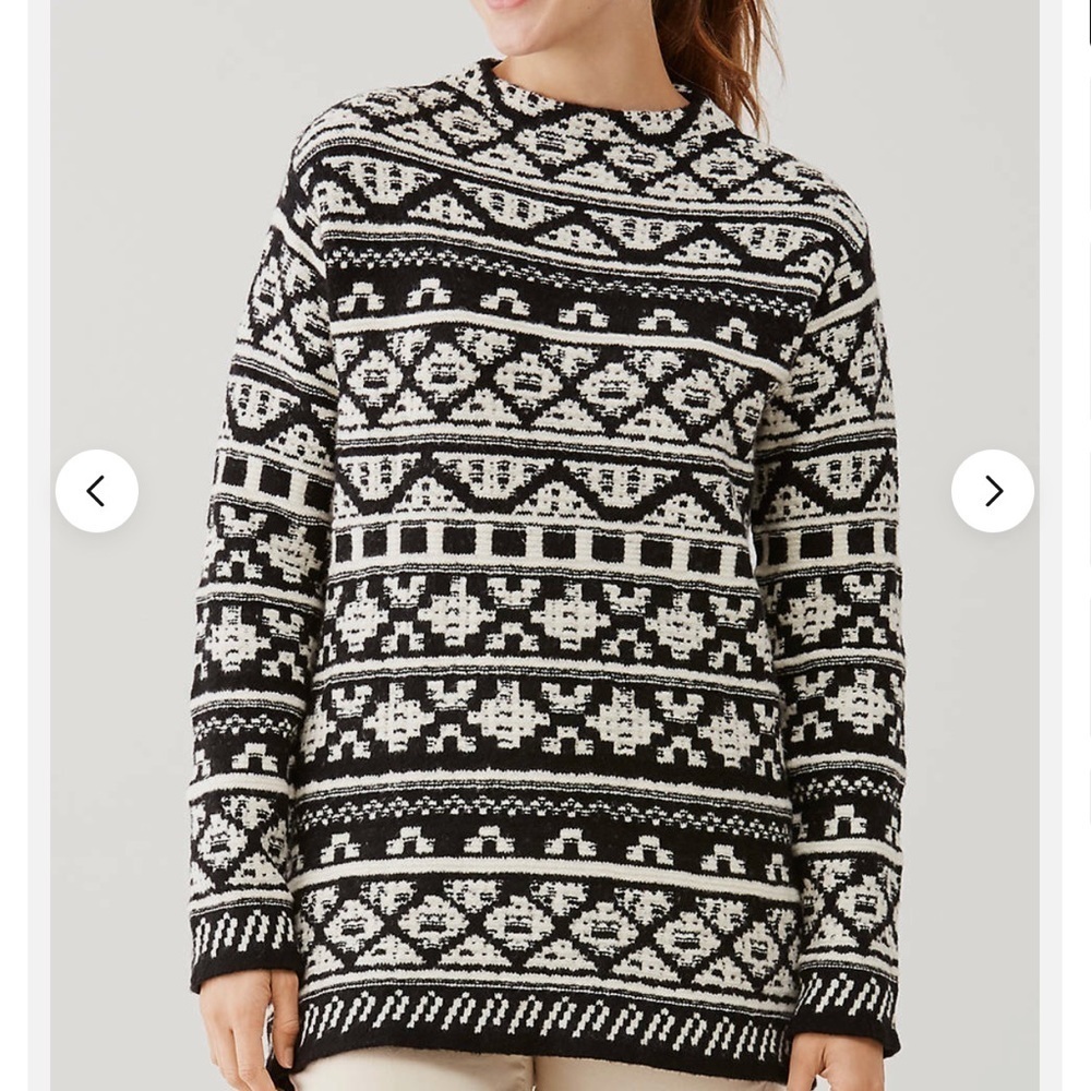 J. Jill mock neck Nordic sweater Size Medium Black and off white